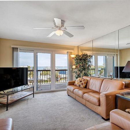 Gulf Gate Resort By Travel Resort Services St. Pete Beach Bagian luar foto