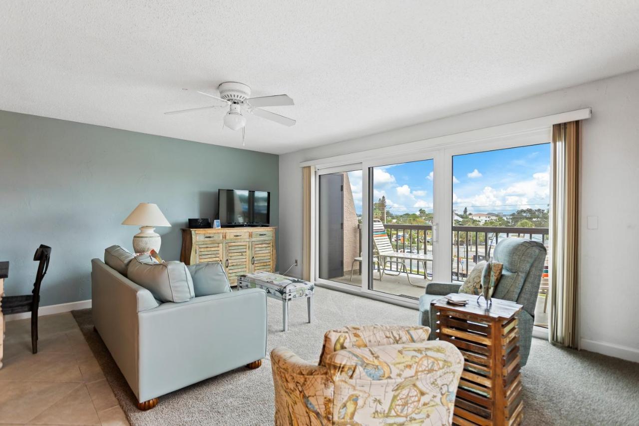Gulf Gate Resort By Travel Resort Services St. Pete Beach Bagian luar foto