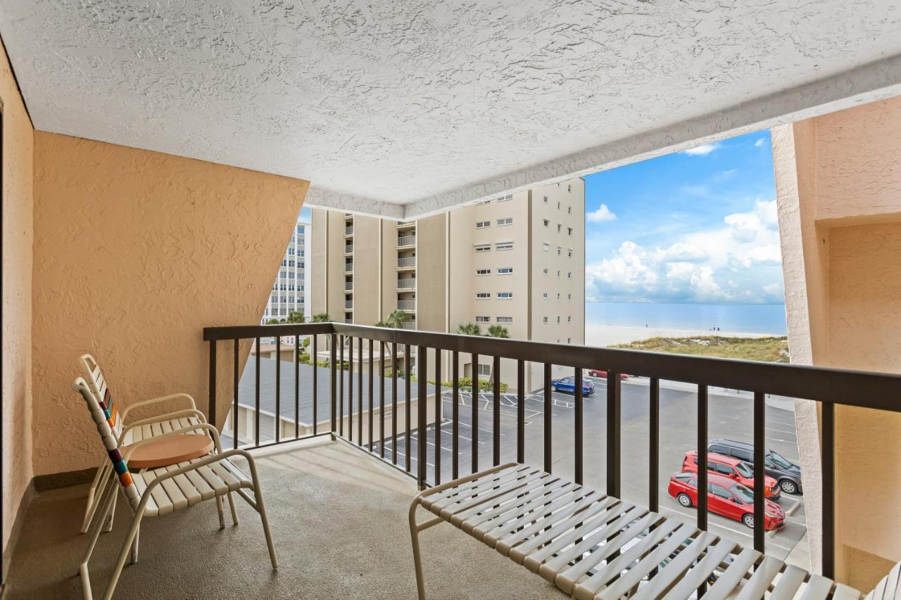 Gulf Gate Resort By Travel Resort Services St. Pete Beach Bagian luar foto