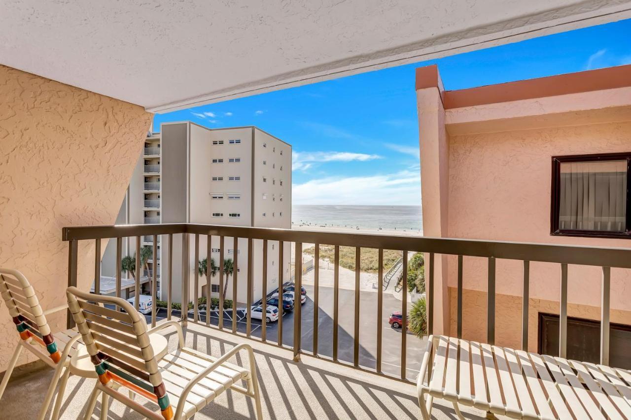 Gulf Gate Resort By Travel Resort Services St. Pete Beach Bagian luar foto
