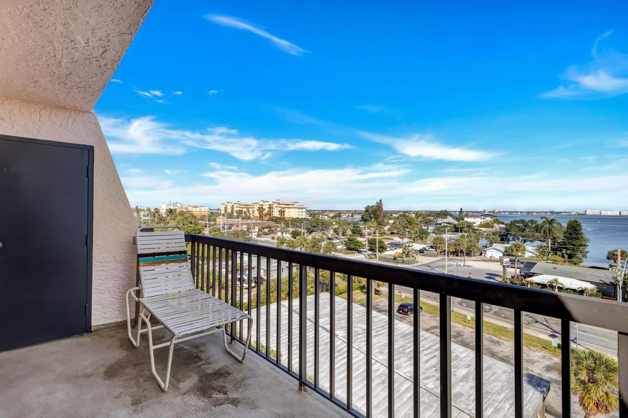 Gulf Gate Resort By Travel Resort Services St. Pete Beach Bagian luar foto