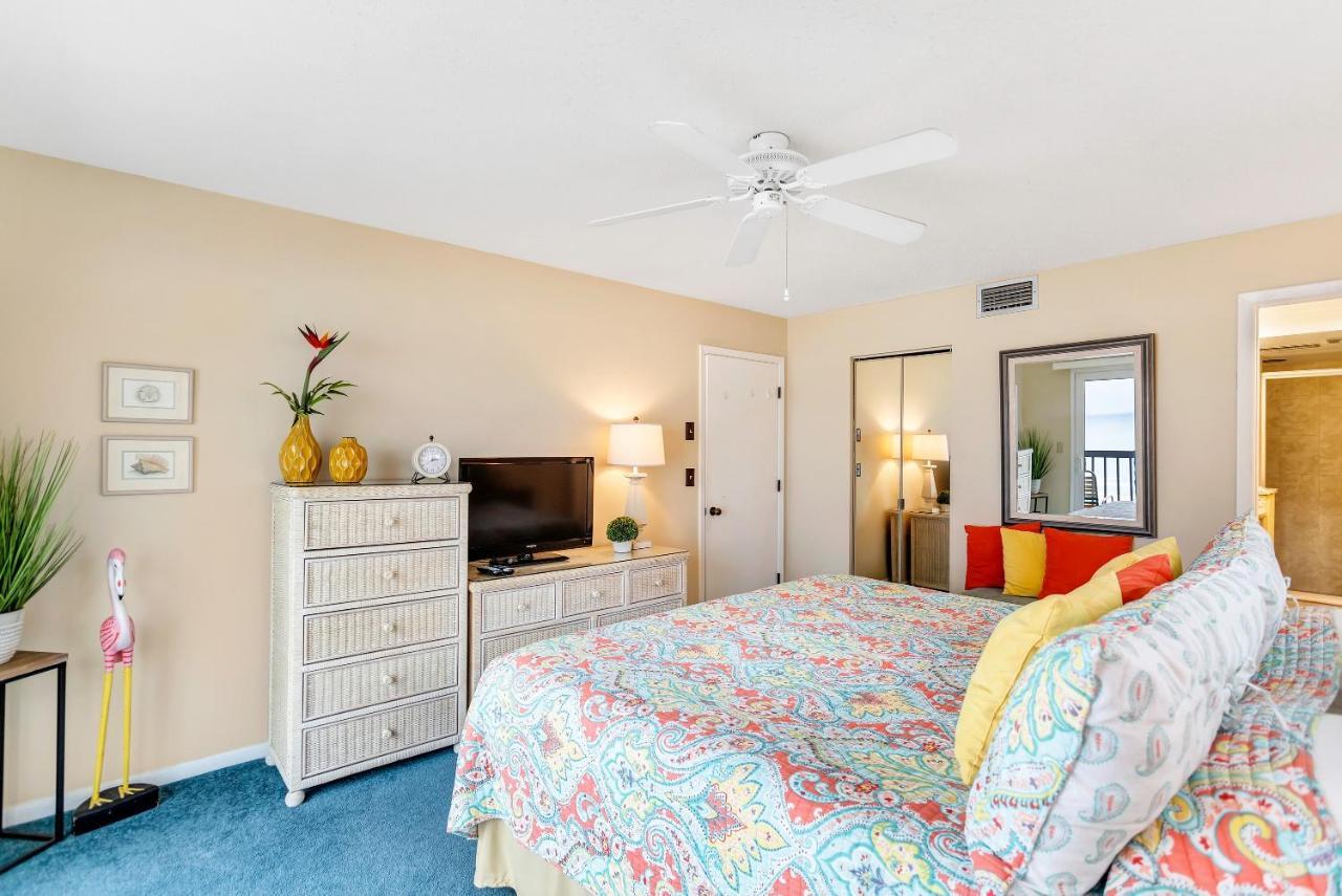 Gulf Gate Resort By Travel Resort Services St. Pete Beach Bagian luar foto
