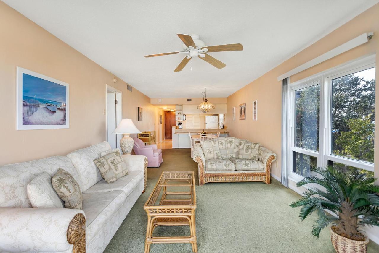 Gulf Gate Resort By Travel Resort Services St. Pete Beach Bagian luar foto