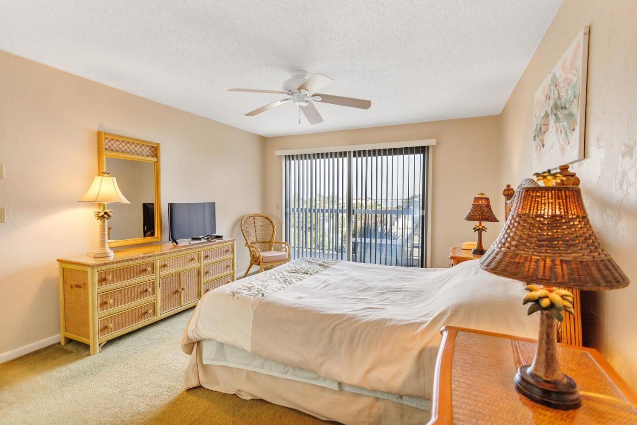 Gulf Gate Resort By Travel Resort Services St. Pete Beach Bagian luar foto
