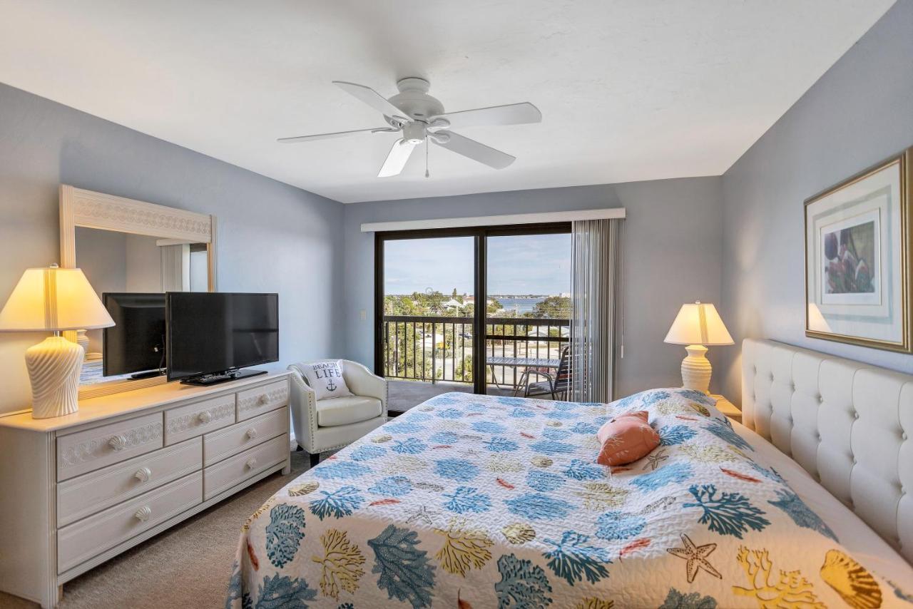 Gulf Gate Resort By Travel Resort Services St. Pete Beach Bagian luar foto